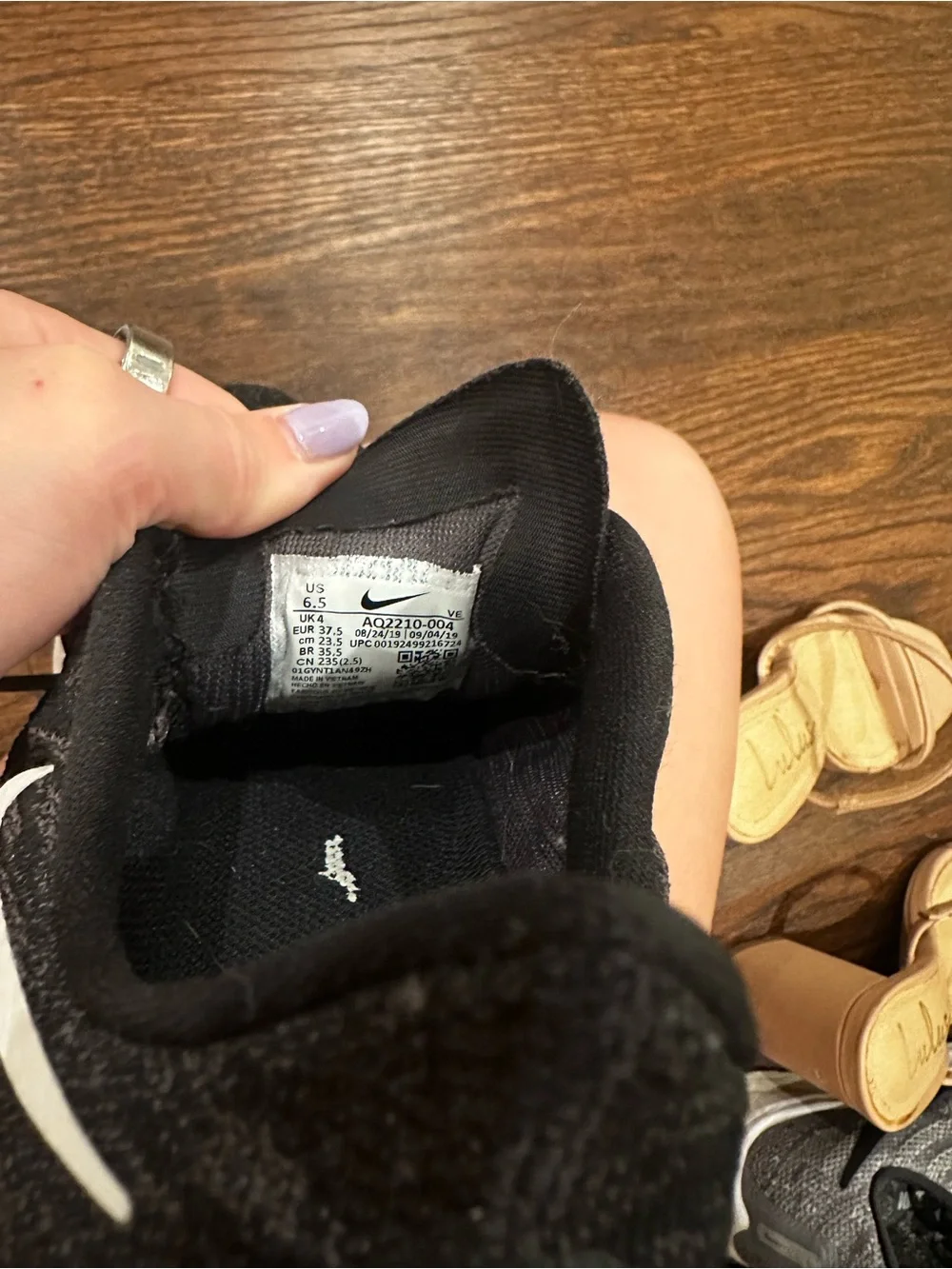 Nike comfortable black
